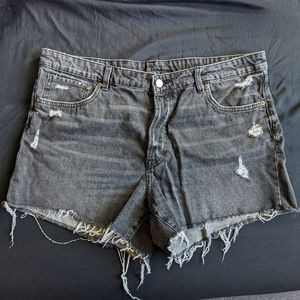H&M | Distressed High Rise Shorts